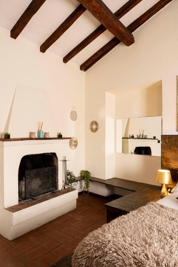 Maison Chanely Calcata Exterior photo